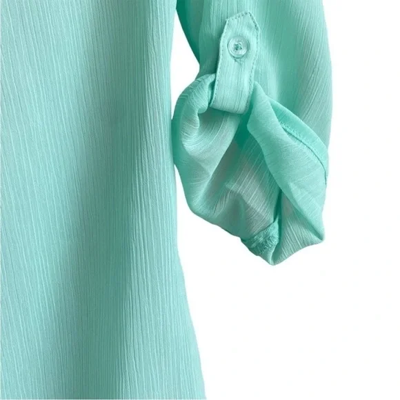 Express Mint Lightweight Women's Blouse Size Small Office Teacher Casual - Picture 2 of 6